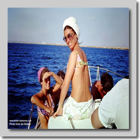 Doris - Boat trip Red sea creek nr Jeddah - Hadj Mar 1968
